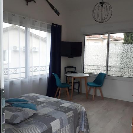Joli Studio Entre La Mer Et La Ville Йер Экстерьер фото