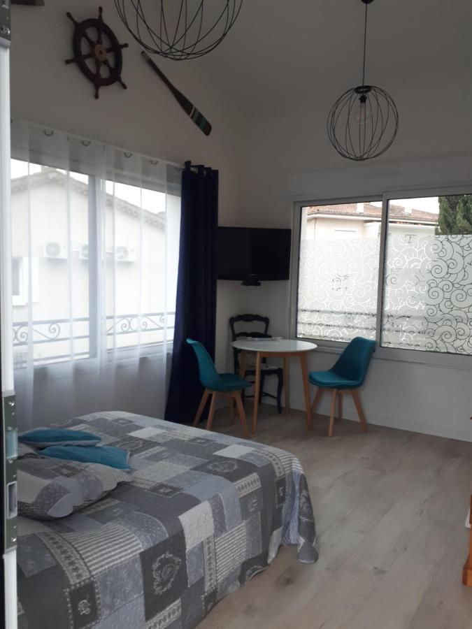 Joli Studio Entre La Mer Et La Ville Йер Экстерьер фото